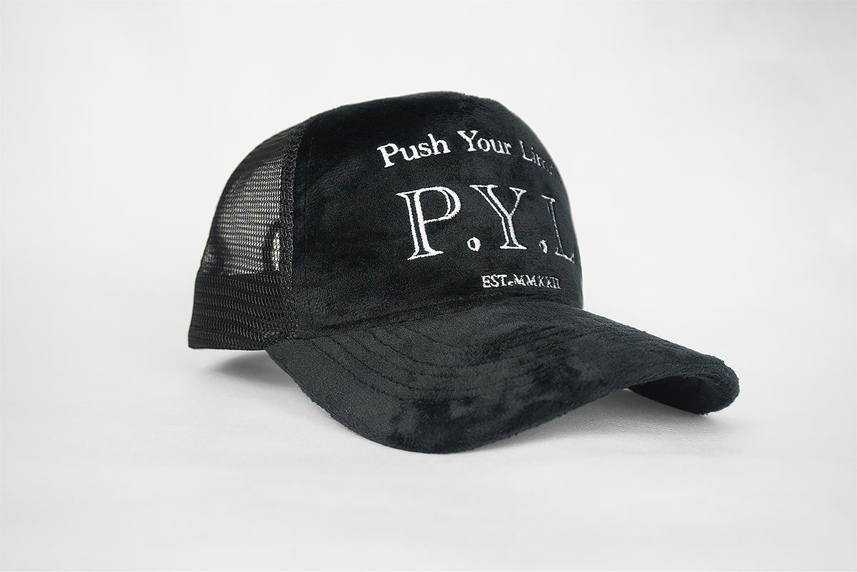 THE P.Y.L CAP BLACK