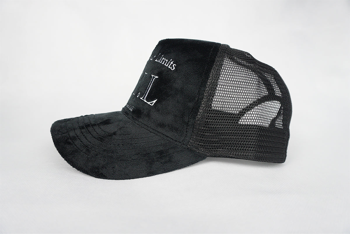 THE P.Y.L CAP BLACK